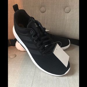 NWT Adidas black Lite Racer CLN size 8